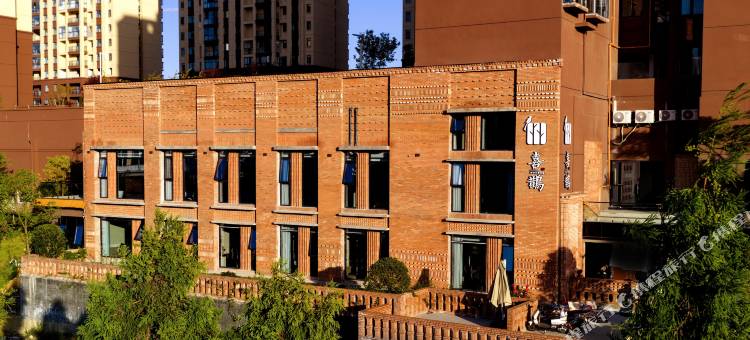 毕节喜鹊美学疗愈民宿(德溪大桥店)图片