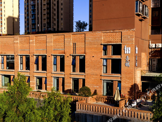 毕节喜鹊美学疗愈民宿(德溪大桥店)