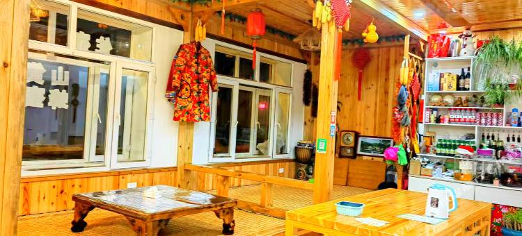 雪谷雪缘客栈(雪谷风景区店)图片