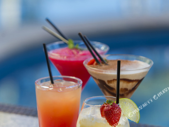 阳光海岸盛橡绿洲度假酒店