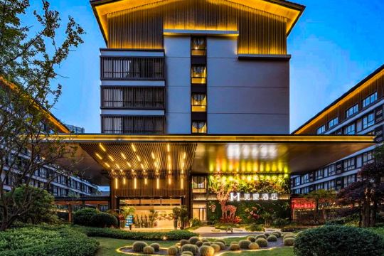 美豪酒店(阳朔乌布小镇店)预订价格,联系电话位置地址【携程酒店】