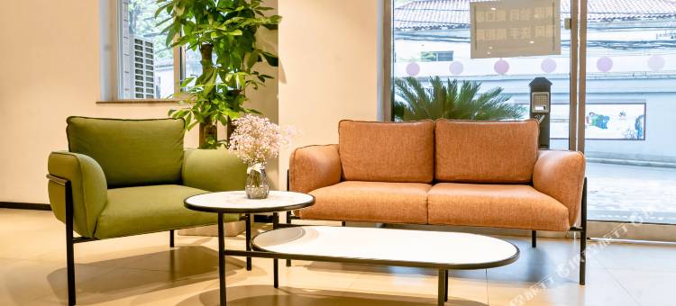 布丁严选酒店(南京鼓楼玄武湖玄武门地铁站店)图片