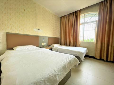 鑫源商务宾馆(钦州吾悦广场店)