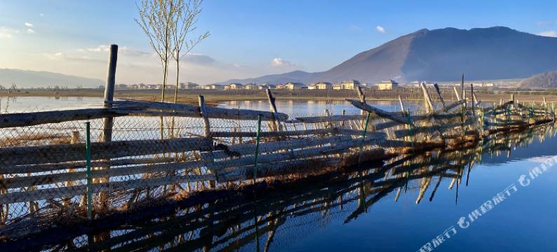 香格里拉嘎日宗艺庄园图片