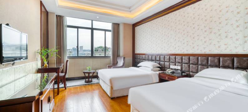 途悦湖景酒店(千岛湖景区广场银泰城店)图片