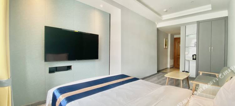 青藤假日酒店(西宁火车站店)图片