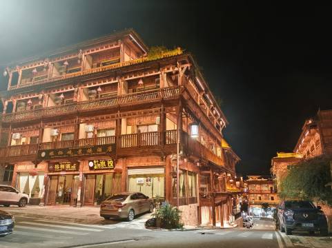 榕栖观景楼酒店