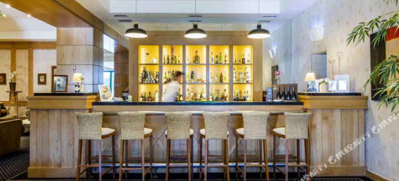 里维埃拉酒店(Riviera Hotel)图片