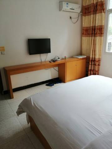 祥和休闲庄(峨眉山清音阁景区店)