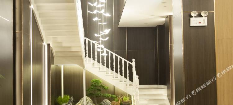 都市118·精选酒店(临沂半程镇天维新时代店)图片