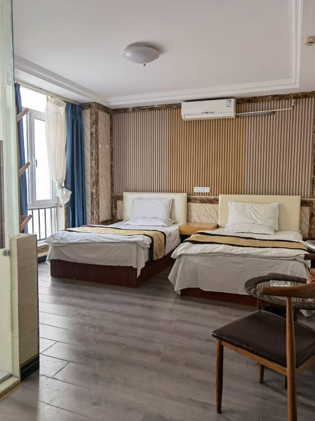 青岛乐福居商务宾馆