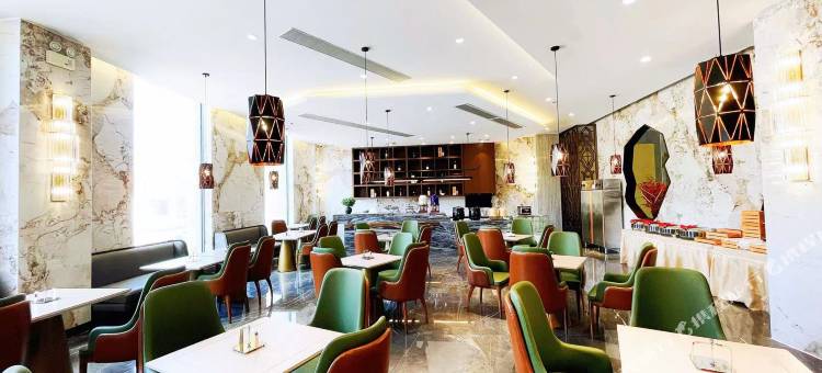 笆笆拉酒店(玉林兴业高铁站人民广场店)图片