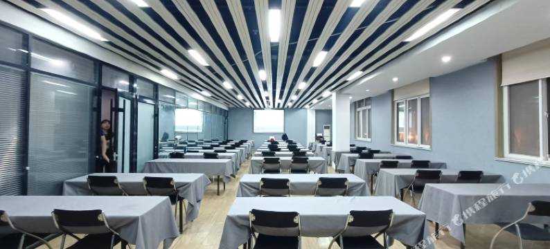 派客酒店(日照开发区店)图片