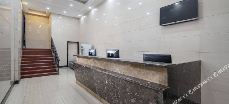 汀上陌居酒店(泉塘水利水电职院店)图片