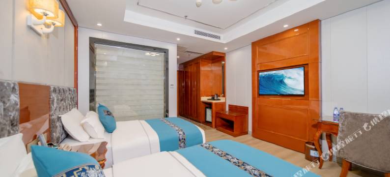 万隆汇洋海景酒店(三亚湾海月广场凤凰岛店)图片