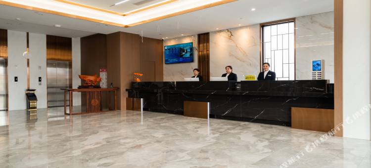 艺龙万国酒店(青岛万兴国际五金城店)图片