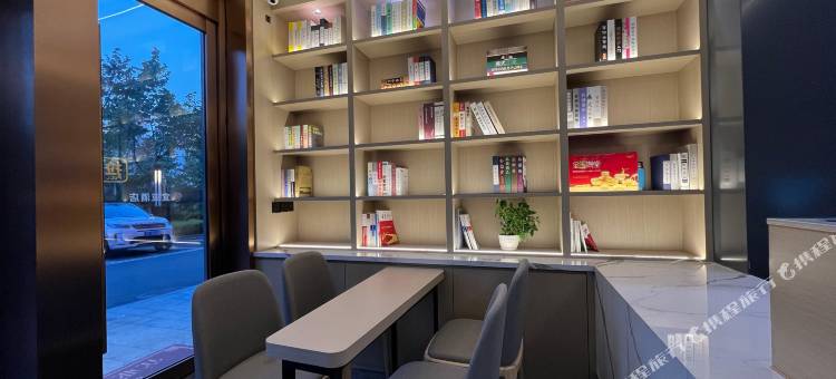 宜亚酒店(宜昌火车东站店)图片