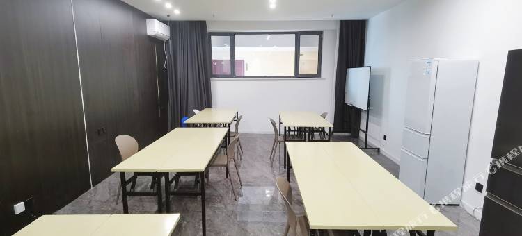 君澜智能酒店(辽阳中南望京店)图片