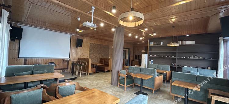 印季芦花度假村(漩门湾湿地公园店)图片