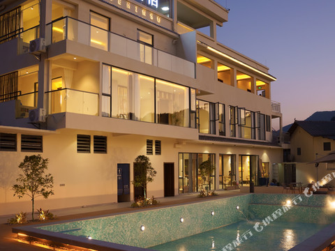 始兴怡利阁民宿