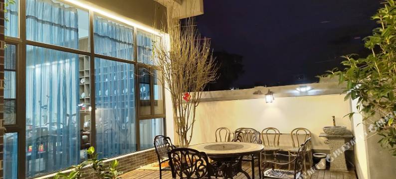 石屏林月风致民宿图片