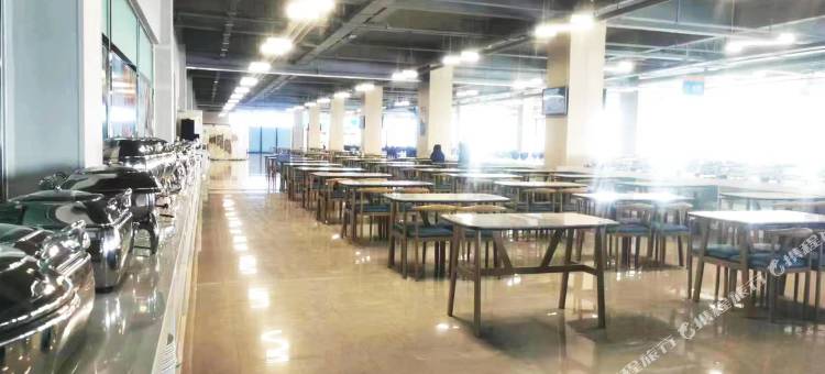 乌兰布统公主湖蒙古包度假酒店图片