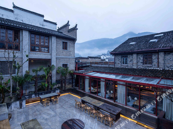 村头芳F·Village青年社区