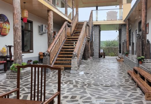 镜泊湖得舍民宿外景图