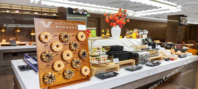 维也纳国际酒店(庆阳澳恺华府店)图片