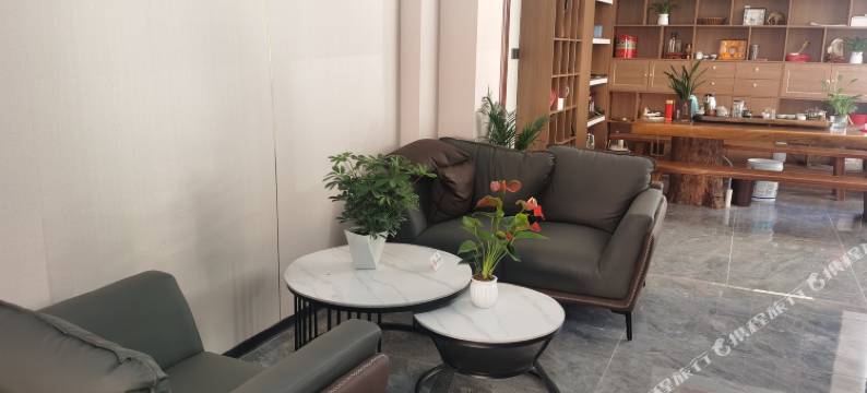 德豪民宿(镇江客运站店)图片