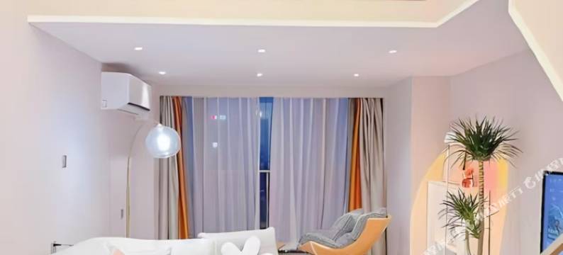 希尔曼·Loft影院酒店公寓(江西科技学院太子殿地铁站店)图片