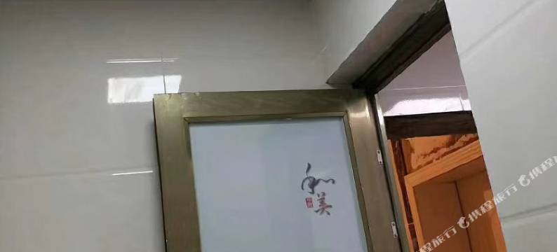 平安旅馆(宜宾学院店)图片