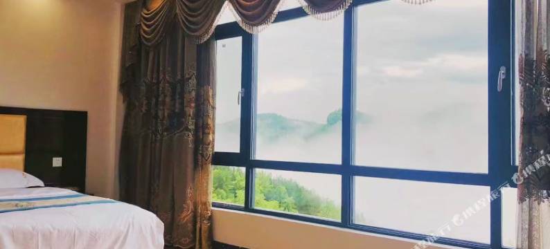 鸡公岭刘家大院图片