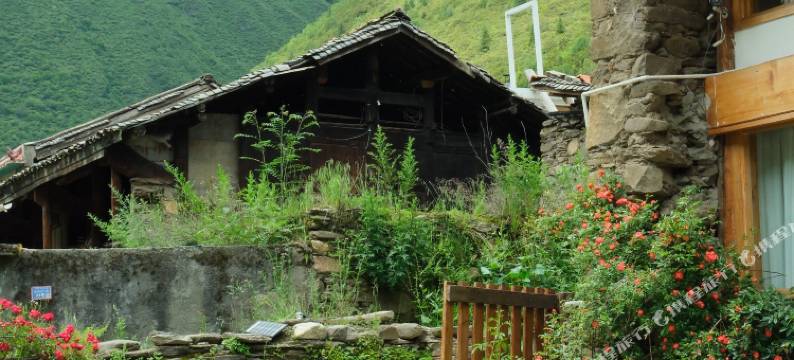 康定归山民宿(中谷村店)图片