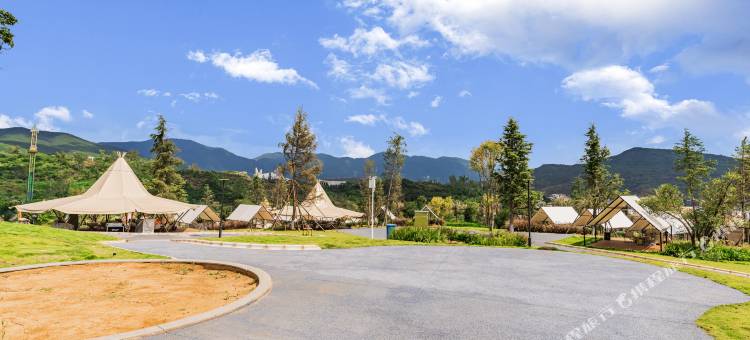 琢舍侏罗秘境酒店图片