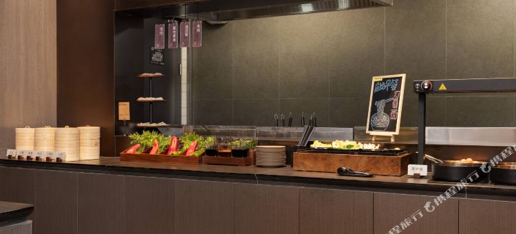 忻州古城酒吧街亚朵酒店图片