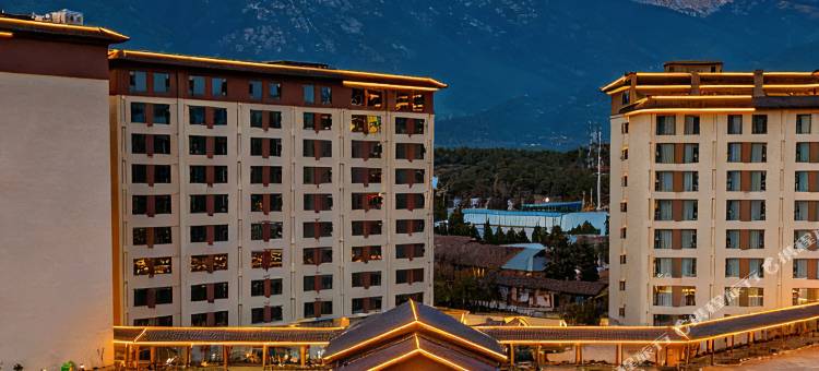 丽江玉龙财祖度假酒店(丽江火车站店)图片