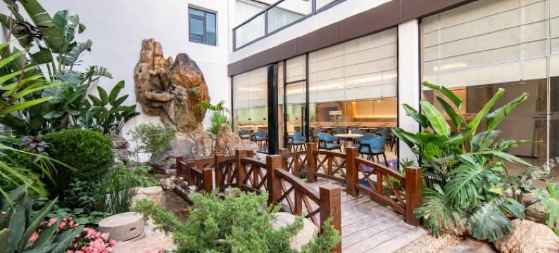 呈境LIFE HOTEL酒店(厦门中山路步行街万石植物园店)图片