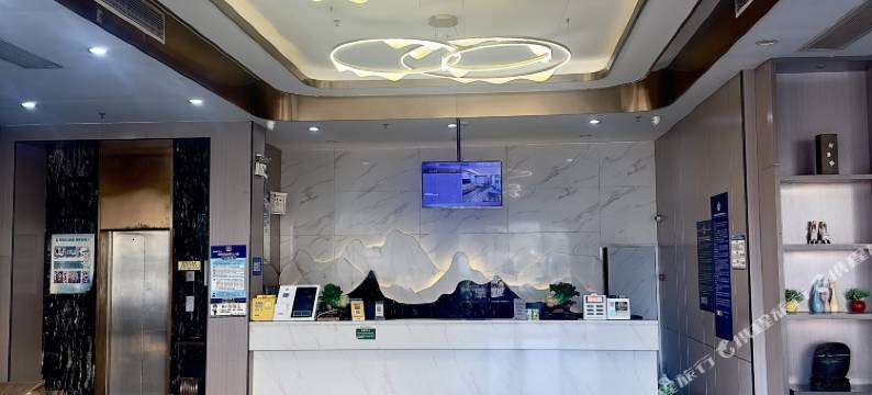 桂北风光大酒店(高铁北站中豪国际店)图片