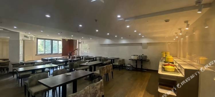 柏云酒店(上海新四平公路店)图片