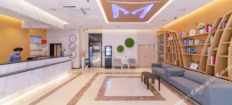 沃德阿拉丁酒店(滕州火车站店)图片