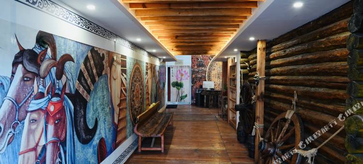 泸沽湖安娜俄半岛湖景精品酒店图片