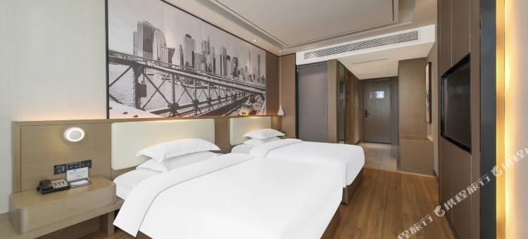 纽宾凯朗逸酒店(武汉黄鹤楼音乐学院店)图片