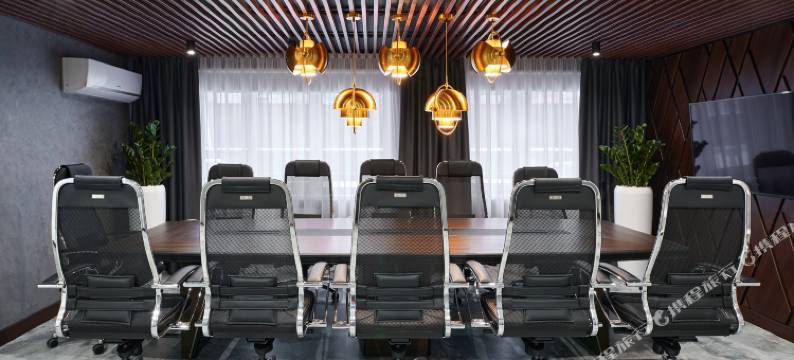 艾维罗拉综合酒店(White Hill Hotel)图片