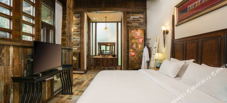 十二背后双河客栈图片