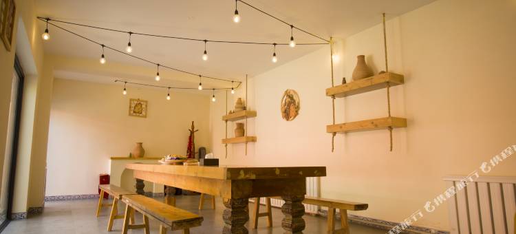 霍城漠之野民宿图片