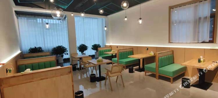 郏县清音假日酒店图片
