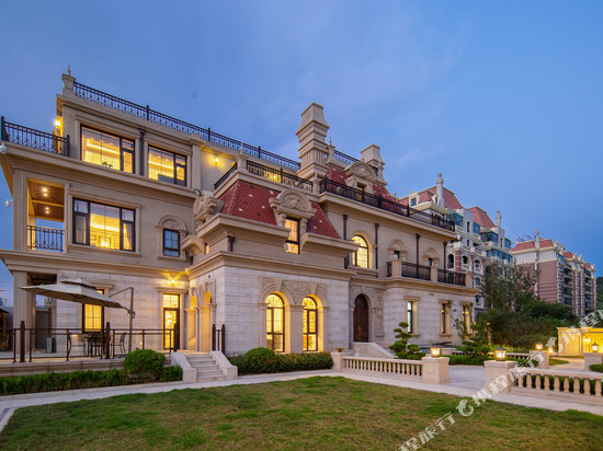 花筑奢·青岛显默别墅(西海岸地铁公园店)