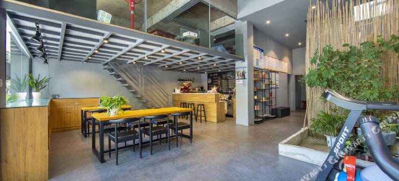 张家界山见精品民宿(武陵源标志门店)图片