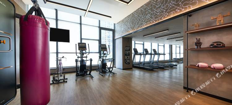 深圳北站Moxy酒店图片